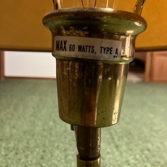 触れると点灯する照明の画像