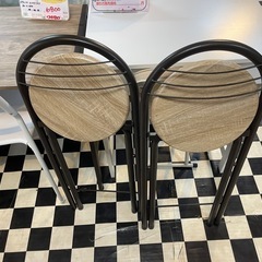 【リサイクルサービス八光】幅36㎝　折りたたみカウンターチェア　背もたれ付きの画像