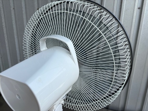 D33★日立◇DCモーター搭載 扇風機◇8枚羽根◇リモコン付◇うちわ風◇HEF-DL300A