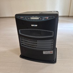 電気ストーブにもなる灯油ストーブ（ハイブリッド）