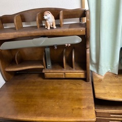 【あげます】学習机+椅子5/3・4お渡しの方優先
 の画像