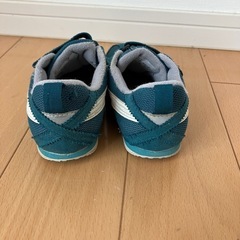 アシックス　キッズ　18センチ　の画像