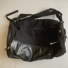 NIKE ボストンバック