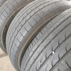 【取引中】【値下】195/65  R15  91H  ヨコハマ ブルーアース 02  4本  の画像