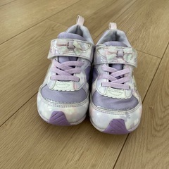 キッズシューズ　17センチ