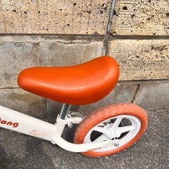 キックバイク　ストライダー　の画像
