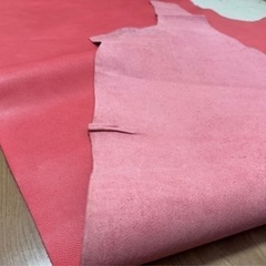 型押し レザークラフト 赤の画像