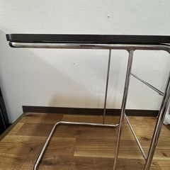 テーブル