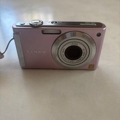 コンパクトデジカメ＋ボイスレコーダー