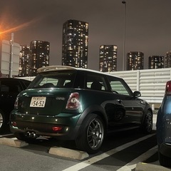 車検2年付！R56 BMW mini cooperS 走りの6MT！おしゃれで速い！希少スポーツモード付き！の画像