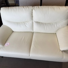 白ソファ