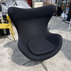 エッグチェア　ブラック　黒　家具　イス　椅子　チェア