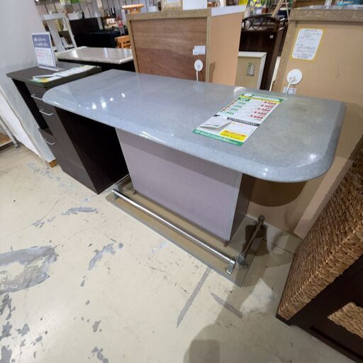 ｷｯﾁﾝｶｳﾝﾀｰ(No:1252646)※天板ｷｽﾞ有り