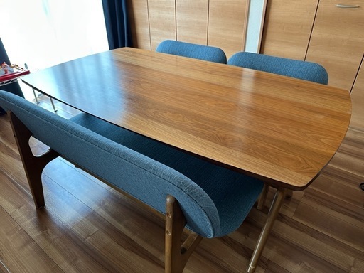 【ニトリ】リビングダイニングテーブル4点セット