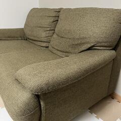 オリーブグリーン 2人掛けソファの画像