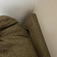 オリーブグリーン 2人掛けソファの画像