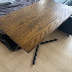 ダイニングテーブル