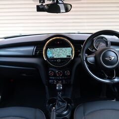 検査7年8月ミニ クーパーD ディーゼルターボ/HDDナビ/Bluetoothオーディオ/コンフォートアクセス/LEDヘッドライト/ディーラー点検記録簿/ETCの画像