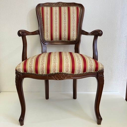 猫足クラシックデザイン ダイニングチェア◉ 猫足クラシックデザイン ダイニングチェア◉