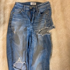 GYDAデニムジーンズの画像