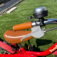 恵庭市　子供用自転車12インチ　赤色　補助輪付きの画像