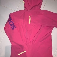 美品 adidas フード付きウィンドブレーカー Mサイズ ピンクの画像