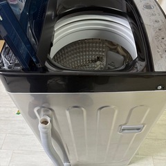 洗濯機　
【引き取り限定】ハイアール洗濯機5.5キロ+掃除機の画像