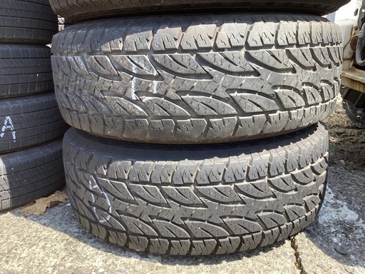 【売約済み】アルミホイール 16インチ 16×7JJ 夏タイヤ 265/70R16 ブリヂストン 14年製