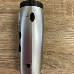 ラジオ付き懐中電灯　サイレン機能付きの画像