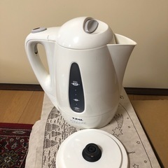 T-FAL湯沸かしポット