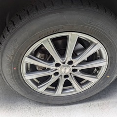 （お取引き中）17インチ スタッドレス  タイヤの画像