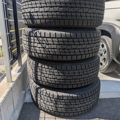 スタッドレス　17インチ タイヤ