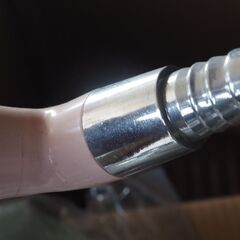 シャワーヘッド、未使用品、かわいい色です、の画像