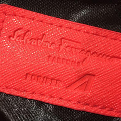 Alitalia 航空 フェラガモ（Salvatore Ferragamo） アメニティセット（ビジネスクラス）の画像