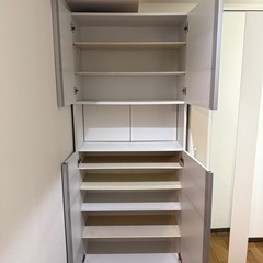 大型シューズボックスの画像