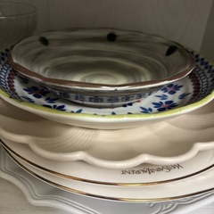 食器まとめ売りの画像