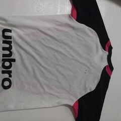 umbro ウェアの画像
