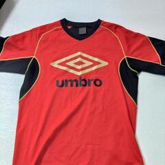umbro ウェアの画像