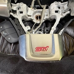 WRX STI NBRチャレンジパッケージ
純正 ウルトラスエードステアリング の画像