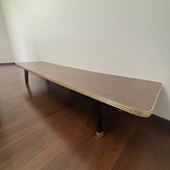 おもちゃ遊びにも最適！長机