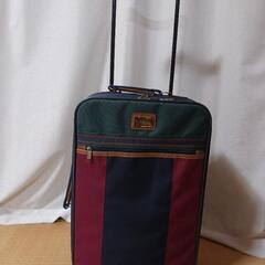 キャリーケースの画像