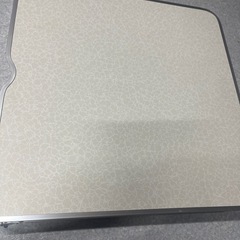 バーベキュー用折りたたみテーブルの画像