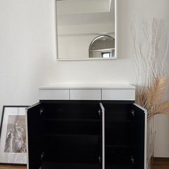 インテリア家具棚の画像