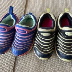 NIKEダイナモスニーカー