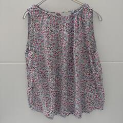 【お話し中】GAP 花柄ノースリーブ Sサイズ