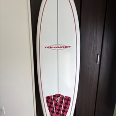TOLHURST surfboards
