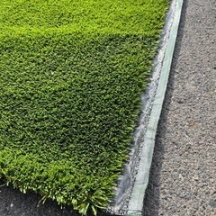 人工芝 210×260cm 高密度 大判サイズ 芝丈約30mm 自然な色味 ガーデニング・DIYに最適の画像