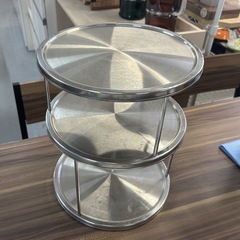回転式のデザートスタンド