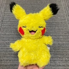 ポケモン ★ WHO are YOU？　ピカチュウ　ぬいぐるみ　人気
