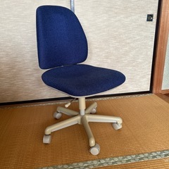 事務用、勉強机用の中古椅子